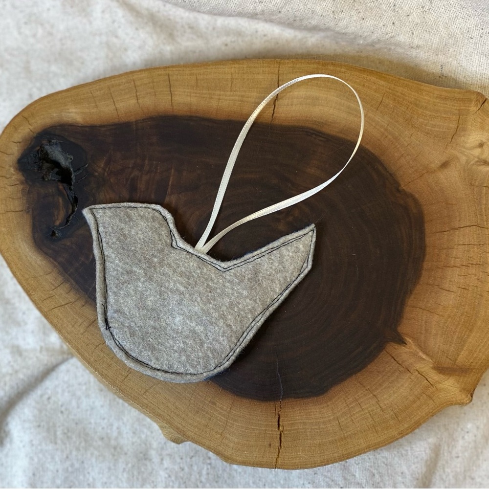Bird ornament handmade cottage core decor - Picture 2 of 2